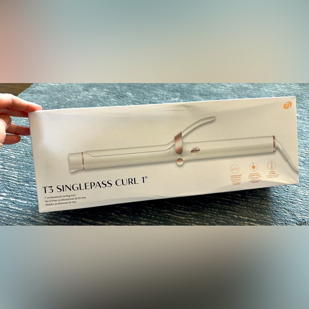 T3 curling iron 1”
